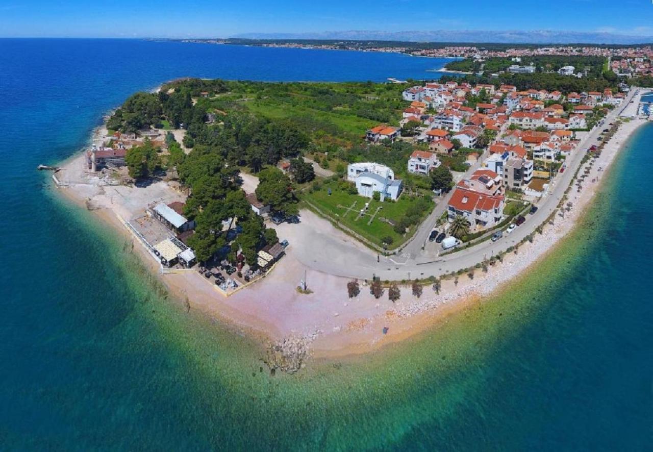 Perica East Gostinjska kuća *